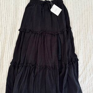 NIA "Milo" skirt in black XS (NWT)